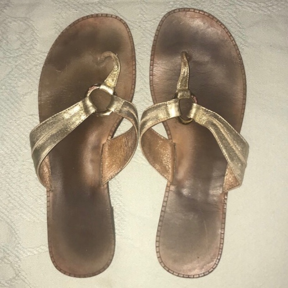 LILLY PULITZER GOLD METALLIC MCKIMS